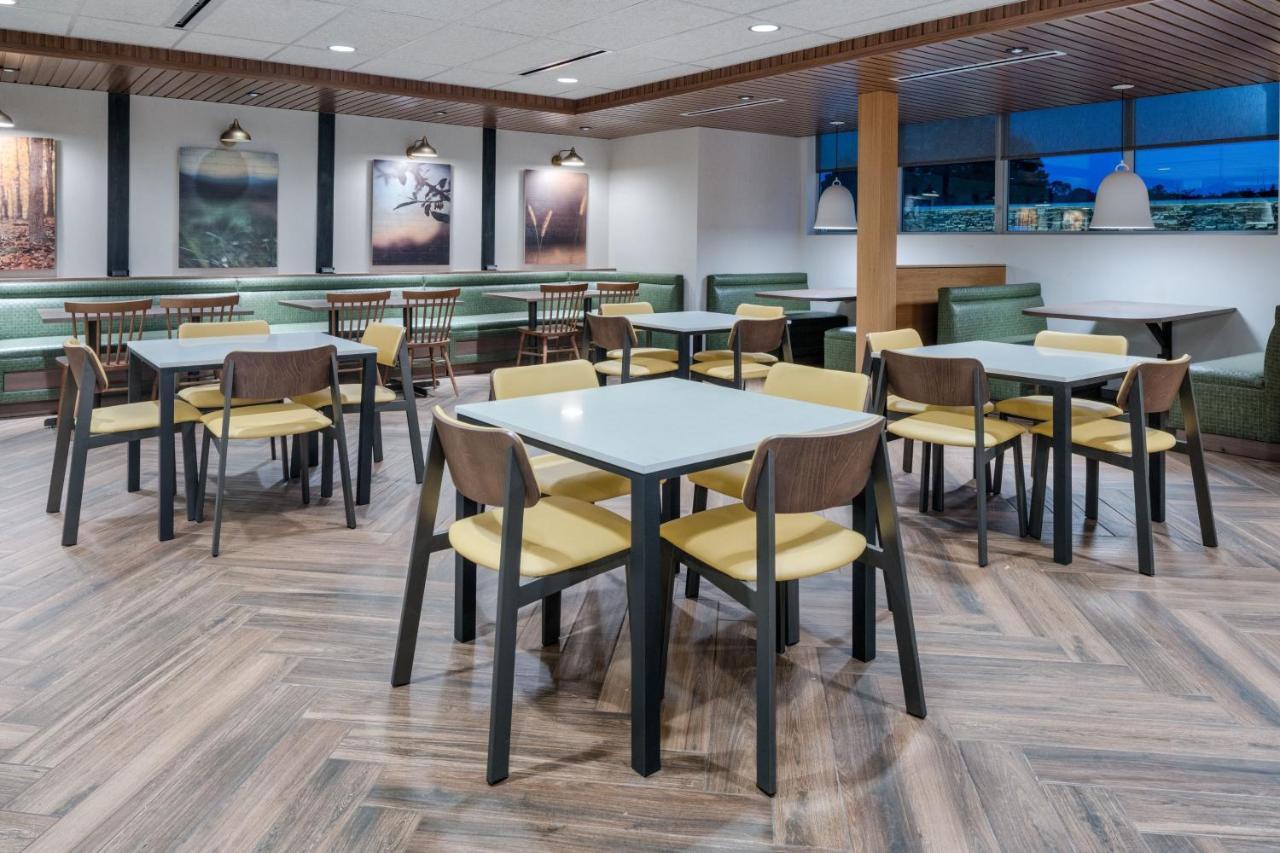 Fairfield By Marriott Inn & Suites Albertville Exteriör bild